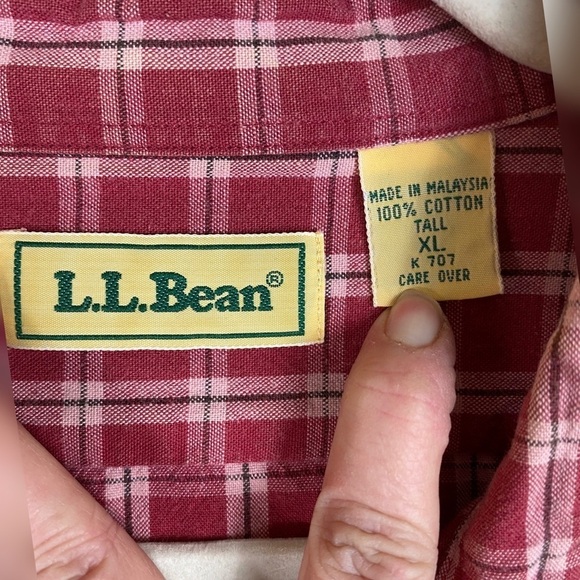 Vintage LL Bean Red Plaid Long Sleeve Button Down - Picture 4 of 6